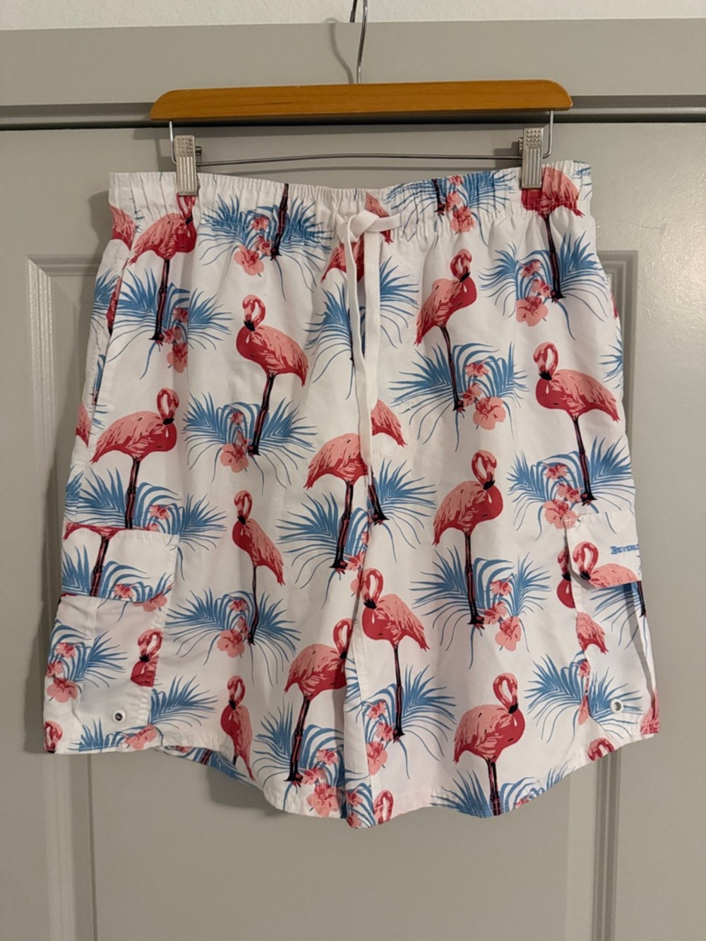 Beverly Hills Polo Flamingo Swim Trunks Board Shorts Swim wear Size M NWOT